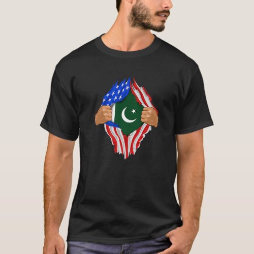 Pakistani Blood Inside Me  Pakistan Flag Gift T_Shirt