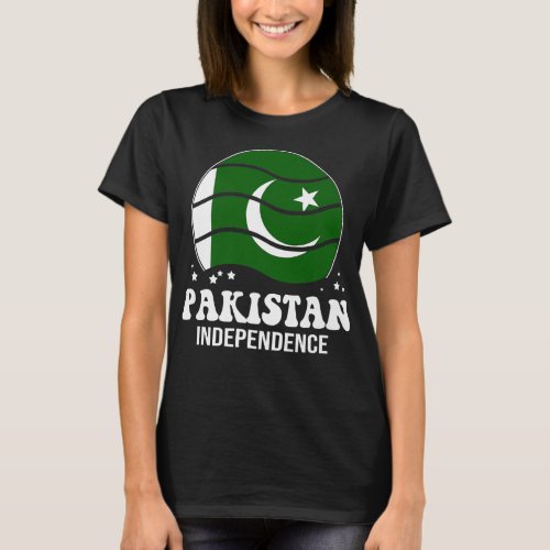 Pakistani Independence 2022 Vintage Pakistan Flag  T_Shirt