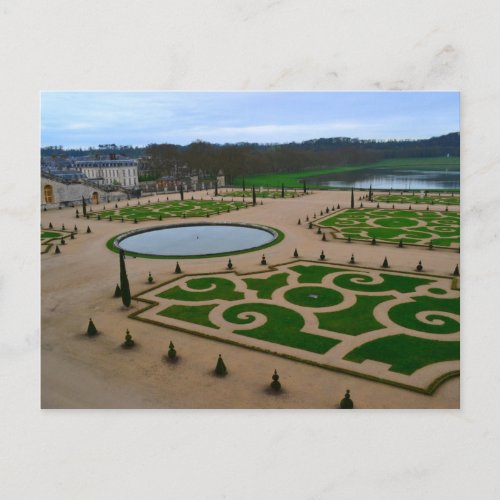 Palace of Versailles Garden in the le_de_France r Postcard