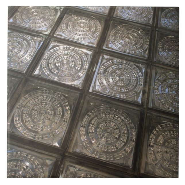 Palacio de Communicaciones, glass flooring Tile (Front)