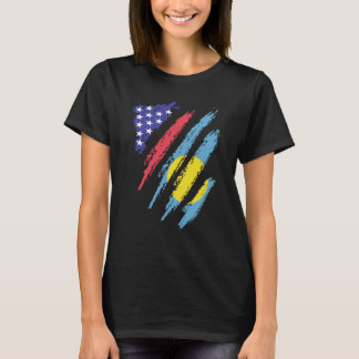 Palauan American Patriot Grown Heart Flag Stripes T-Shirt