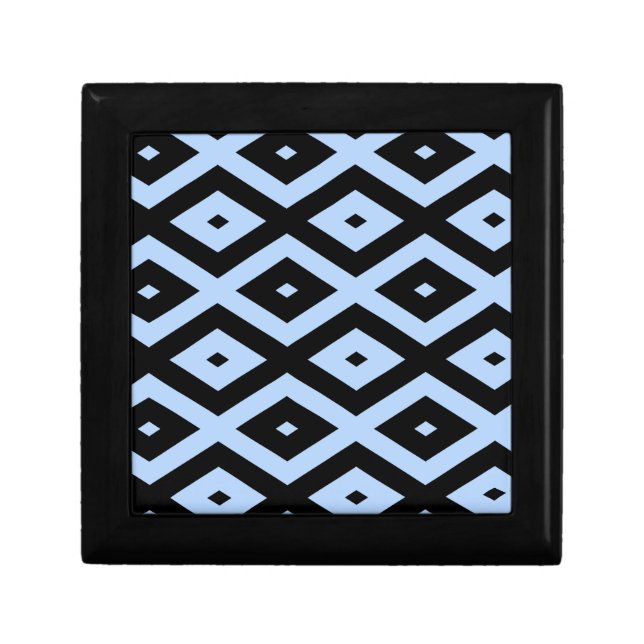 Pale blue and black diamond pattern gift box (Front)