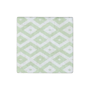 Pale green and white diamond pattern stone magnet