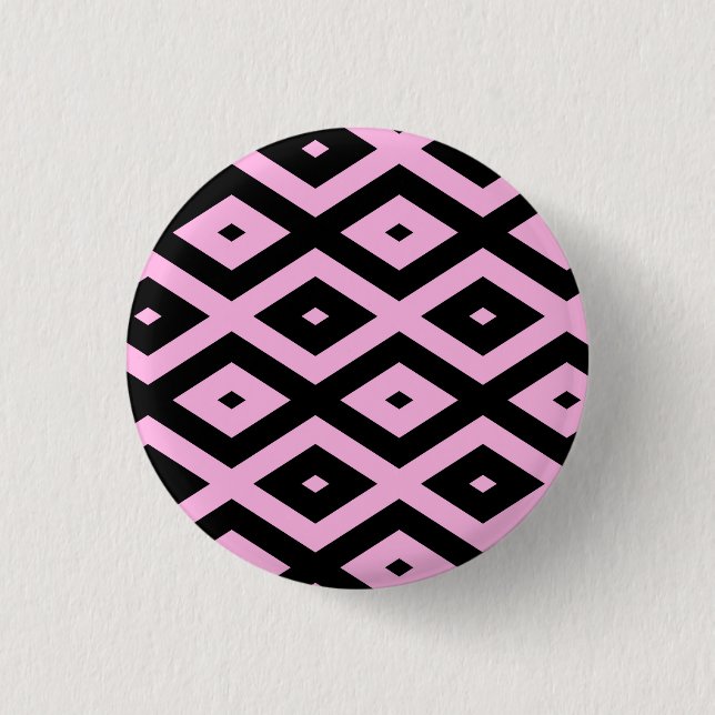 Pale pink and black diamond pattern button (Front)