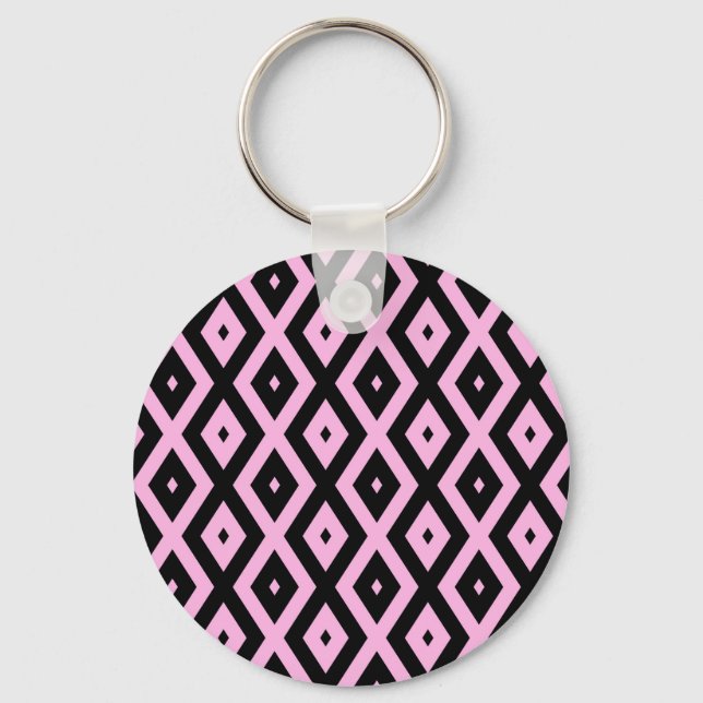 Pale pink and black diamond pattern keychain (Front)