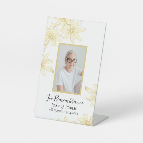 Pale Yellow Daisy Flowers Celebration of Life Pedestal Sign