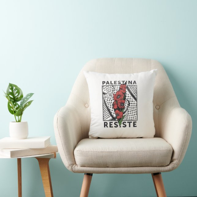 Palestina Resist T-Shirt Throw Pillow (Chair)
