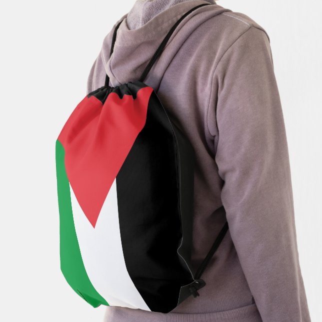 Palestine flag drawstring bag (Insitu)