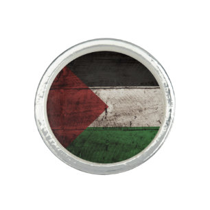 Palestine Flag on Old Wood Grain Ring
