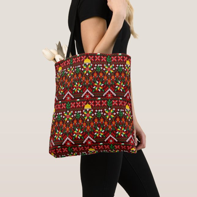 Palestine Tatreez Traditional Embrodery Tote Bag (Close Up)