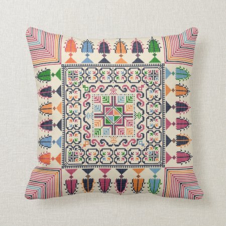 Palestinian Embroidery Pattern Throw Pillow