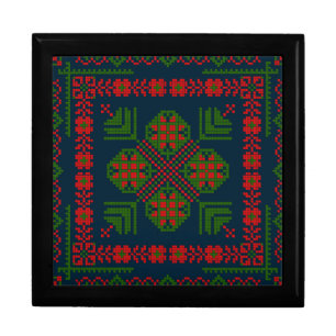 Palestinian Embroidery Tatreez red green 5 Pattern Gift Box