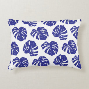 Palm Tree Leaves: Natural Pattern Accent Pillow
