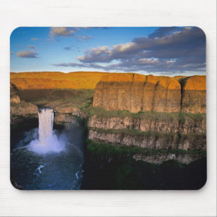 Palouse Falls in Washington Mouse Pad