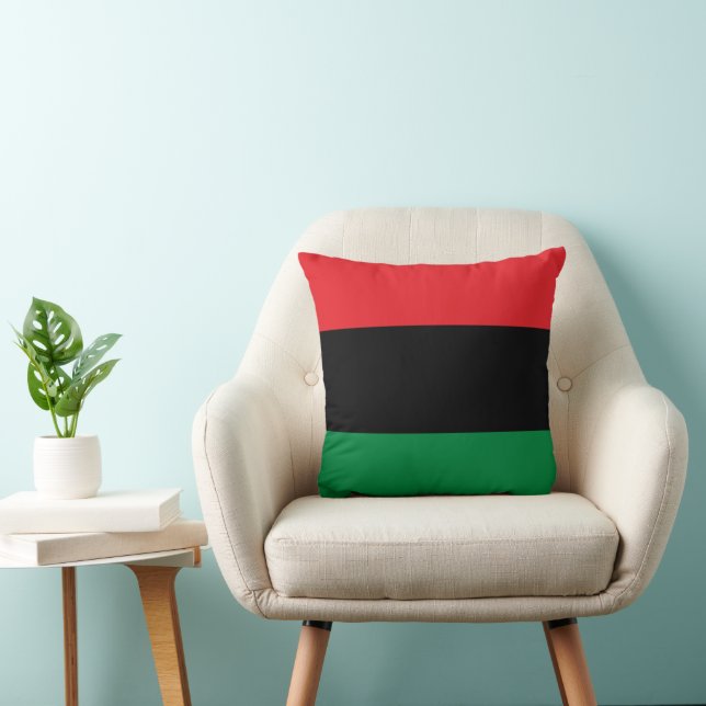 Pan African Flag & UNIA Symbol / sports fan Throw Pillow (Chair)