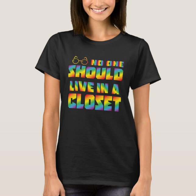 Pan Love Trans Coming Out Homo LGBTQ Supporter Que T-Shirt (Front)