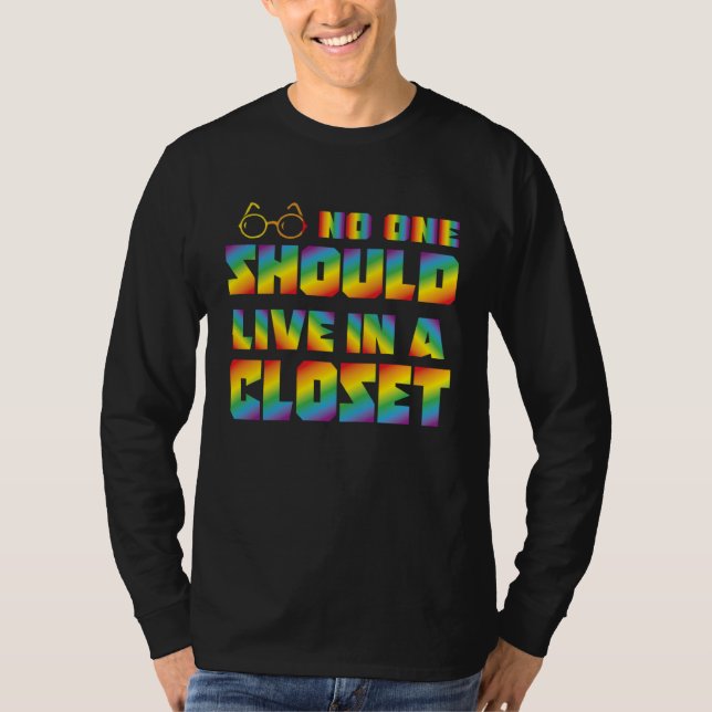 Pan Love Trans Coming Out Homo LGBTQ Supporter Que T-Shirt (Front)
