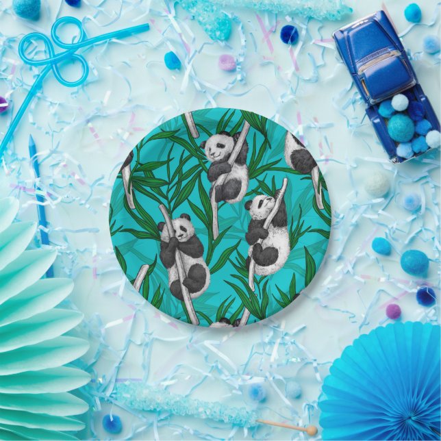 Panda cubs on turquoise paper plates (Party)