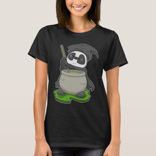Panda Halloween Witch Magic potion T_Shirt