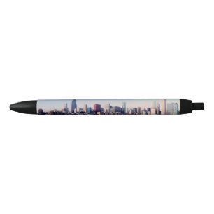 Panorama of the Chicago skyline Pen