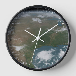 Panoramic Planet Earth And The Us. 2 Clock