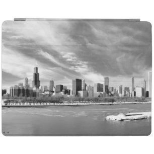 Panoramic view of Chicago skyline in winter iPad Smart Cover
