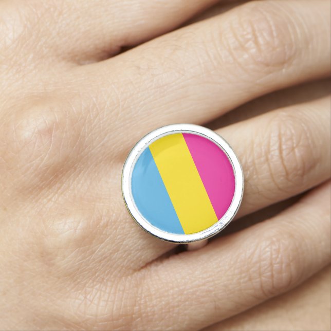 Pansexual Flag Ring (Round) (In Situ)