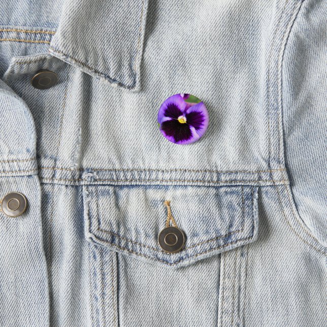 Pansy Button (In Situ)