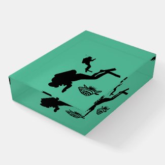 Paper Weight - Scuba Divers and Fish