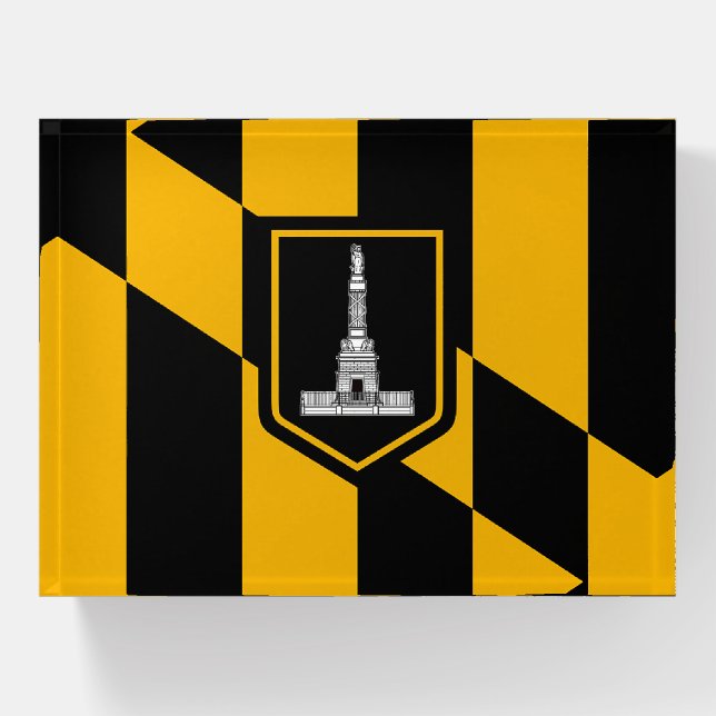 Paperweight with flag of Baltimore, Maryland, USA (Front)