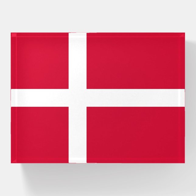 Paperweight with flag of Denmark (Front)