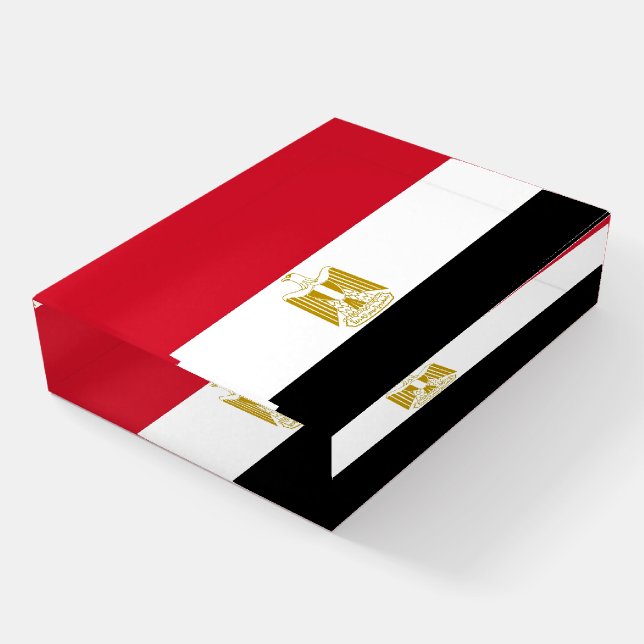 Paperweight with flag of Egypt (Angled)