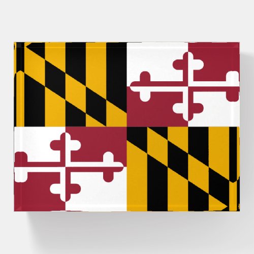 Paperweight with flag of Maryland USA