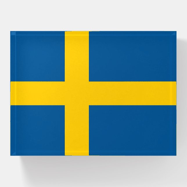 Paperweight with flag of Sweden (Front)