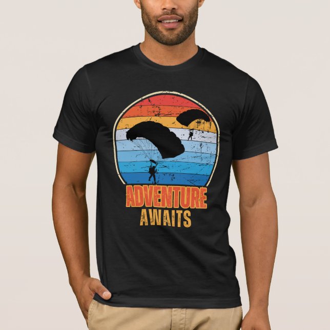 Paragliding Adventur, adventure awaits vintage  T-Shirt (Front)