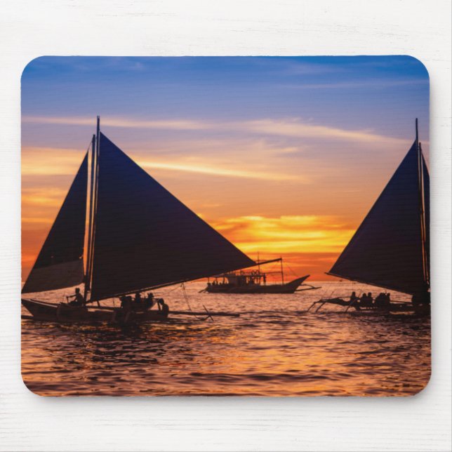 Paraw Sailing At Sunset |Phillipines Mouse Pad (Front)