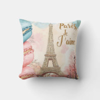 Paris, Je T'aime - Eiffel Tower with Macarons