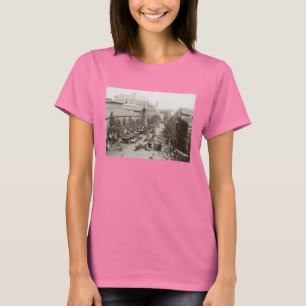 Paris: Les Halles, C1900 T-Shirt