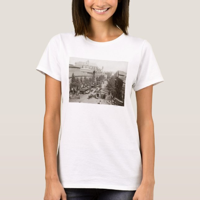 Paris: Les Halles, C1900 T-Shirt (Front)