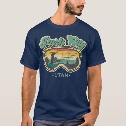 Park City Utah Retro Snowboarding Resort Gift T_Shirt