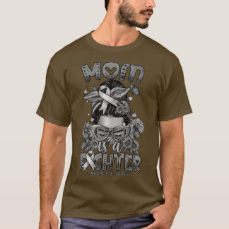 Parkinsons Disease Awareness Mom fighter messy bun T-Shirt