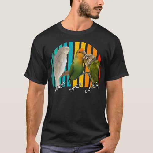 Parrot Bird Vintage Distressed Retro Sunset T_Shirt