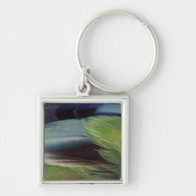 Parrot feather pattern design keychain (Front)