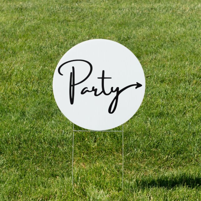 Party arrow sign circle right Yard Sign (Insitu)