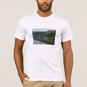 passenger train in Kobern-Gondorf T-Shirt