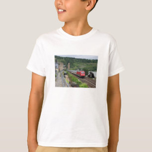 passenger train in Oberweser T-Shirt