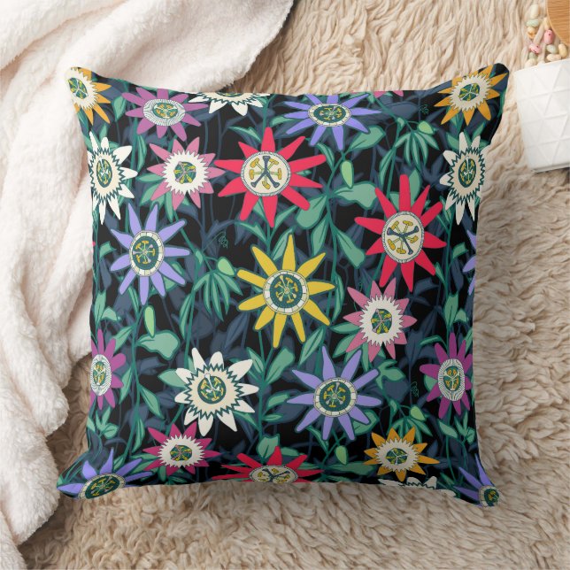 passiflora throw pillow (Blanket)