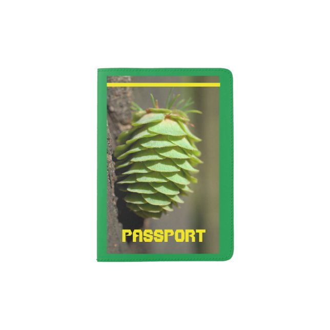 Passport holder Pine Cone (Front)