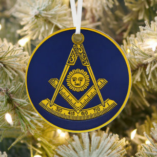 Past Master Freemason Square and Compass Masonic Metal Ornament