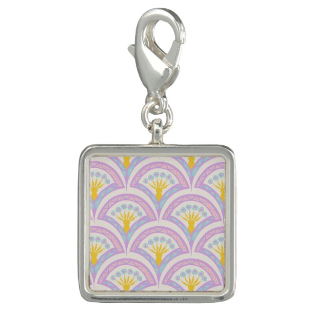 Pastel colored shell pattern charm (Front)